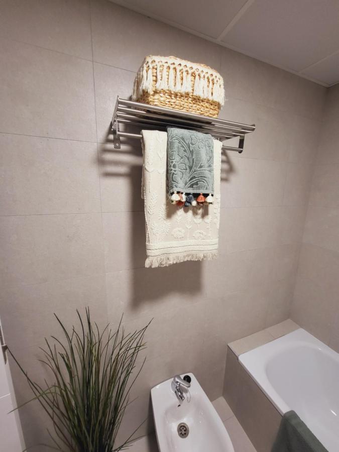 Alazan Jerez Iv-parking Gratis-wifi-netflix Jerez de la Frontera