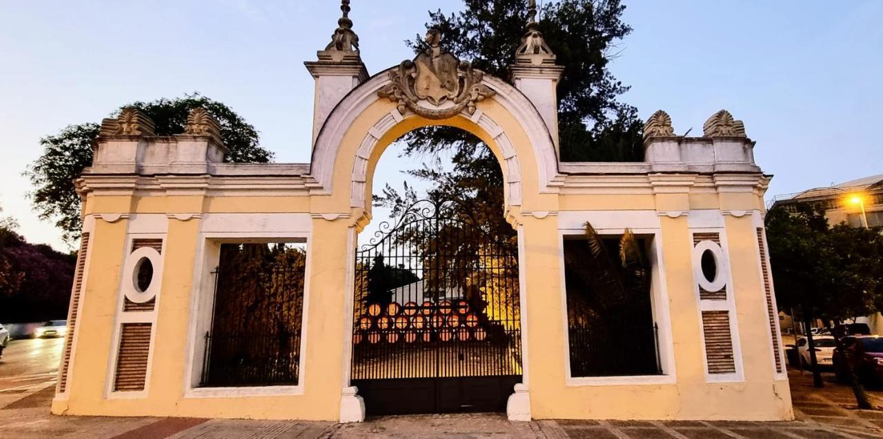 Alazan Jerez Iv-parking Gratis-wifi-netflix Appartement